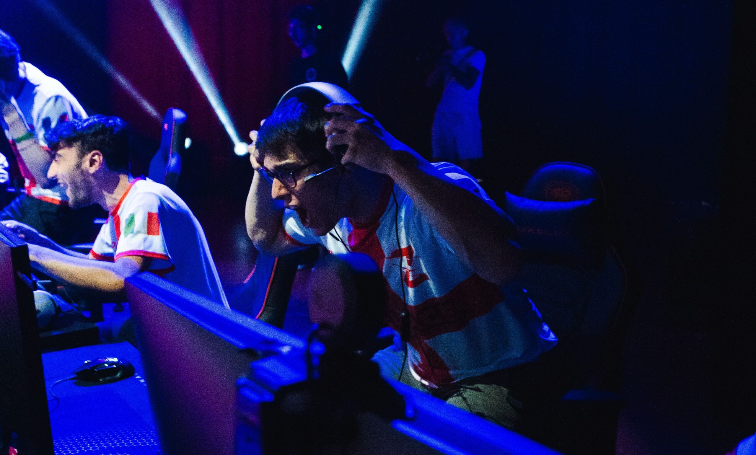 zena-pericolo-banner