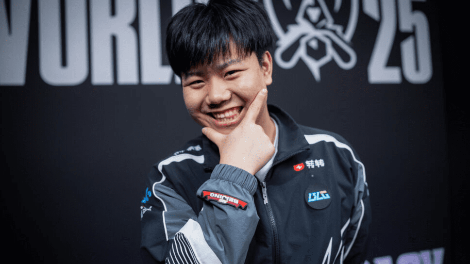 Worlds 2025 Week 1 banner